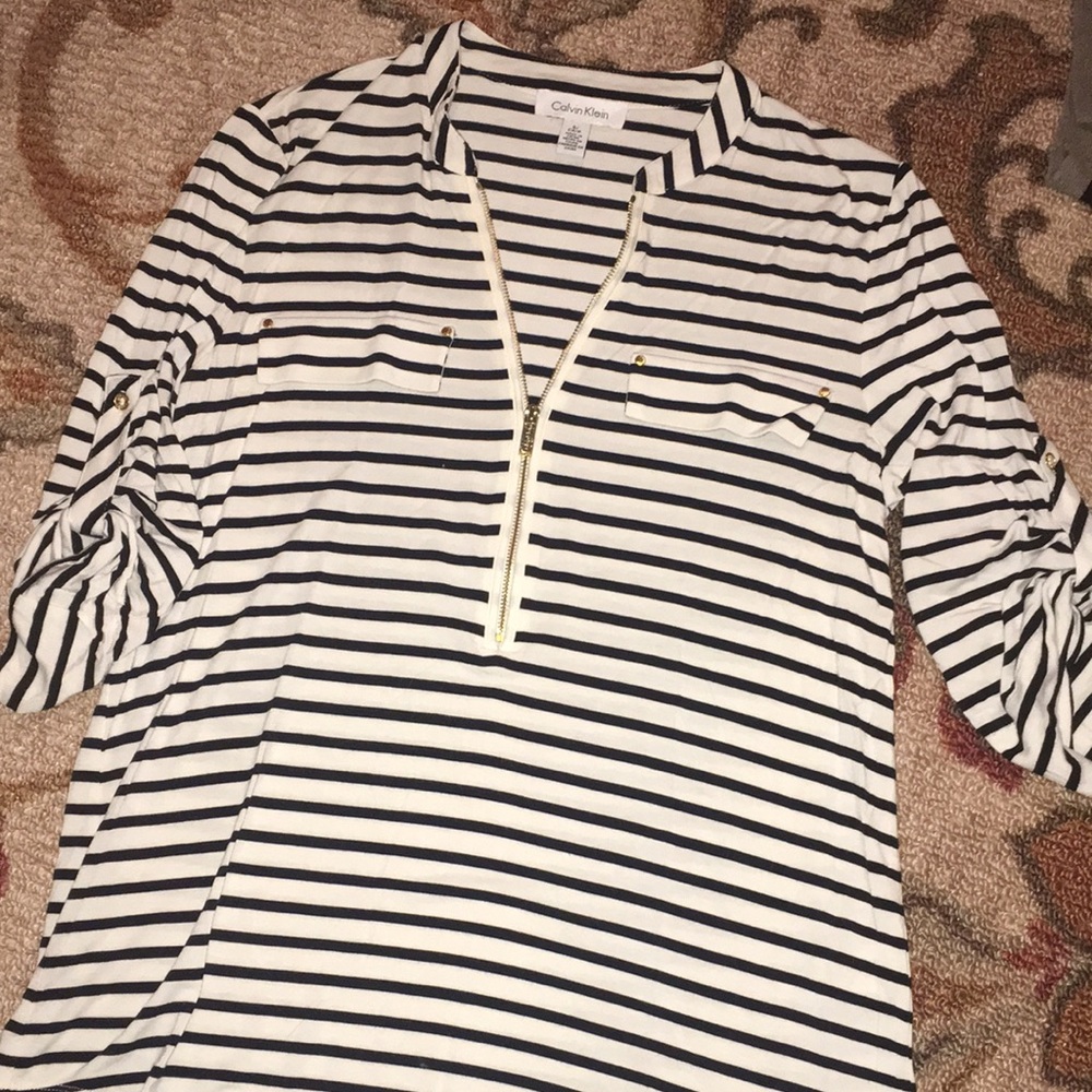 Calvin Klein,small top